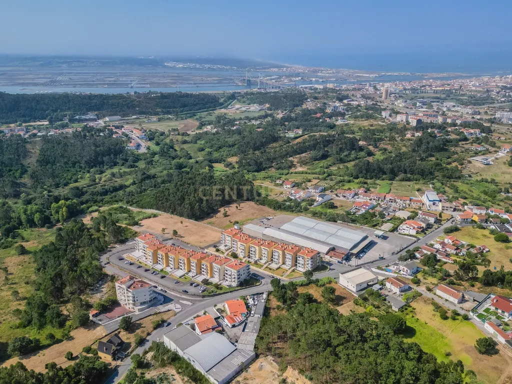 Apartamento T3 como novo, garagem privada, Chã, Tavarede, Figueira da Foz - Image 4