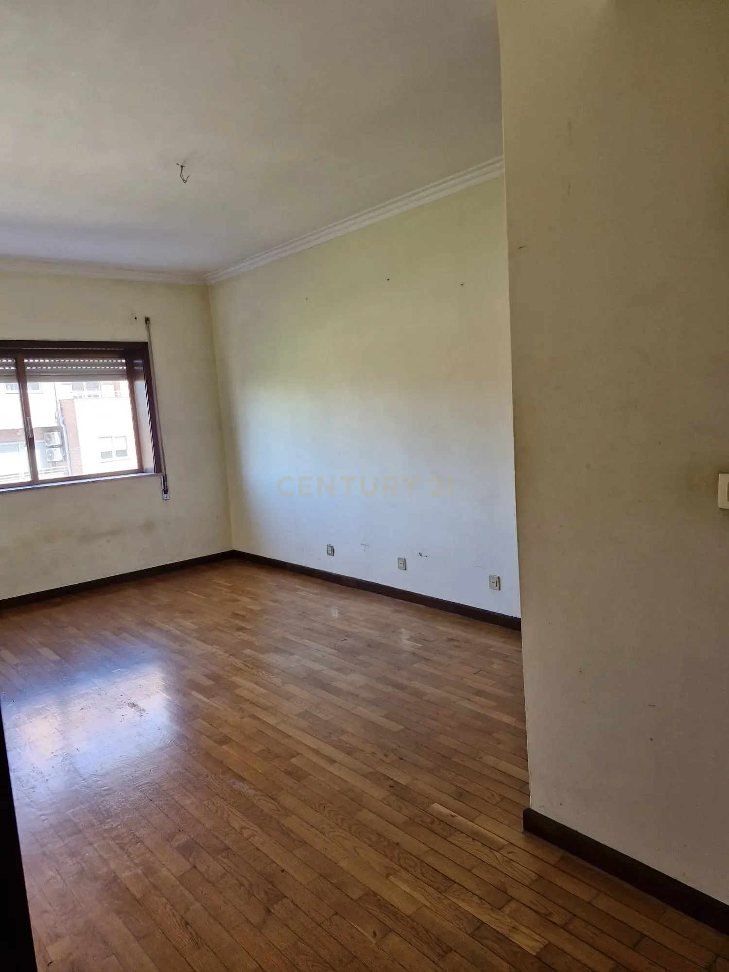 Apartamento T3 em Braga com Garagem e Elevador - Image 11