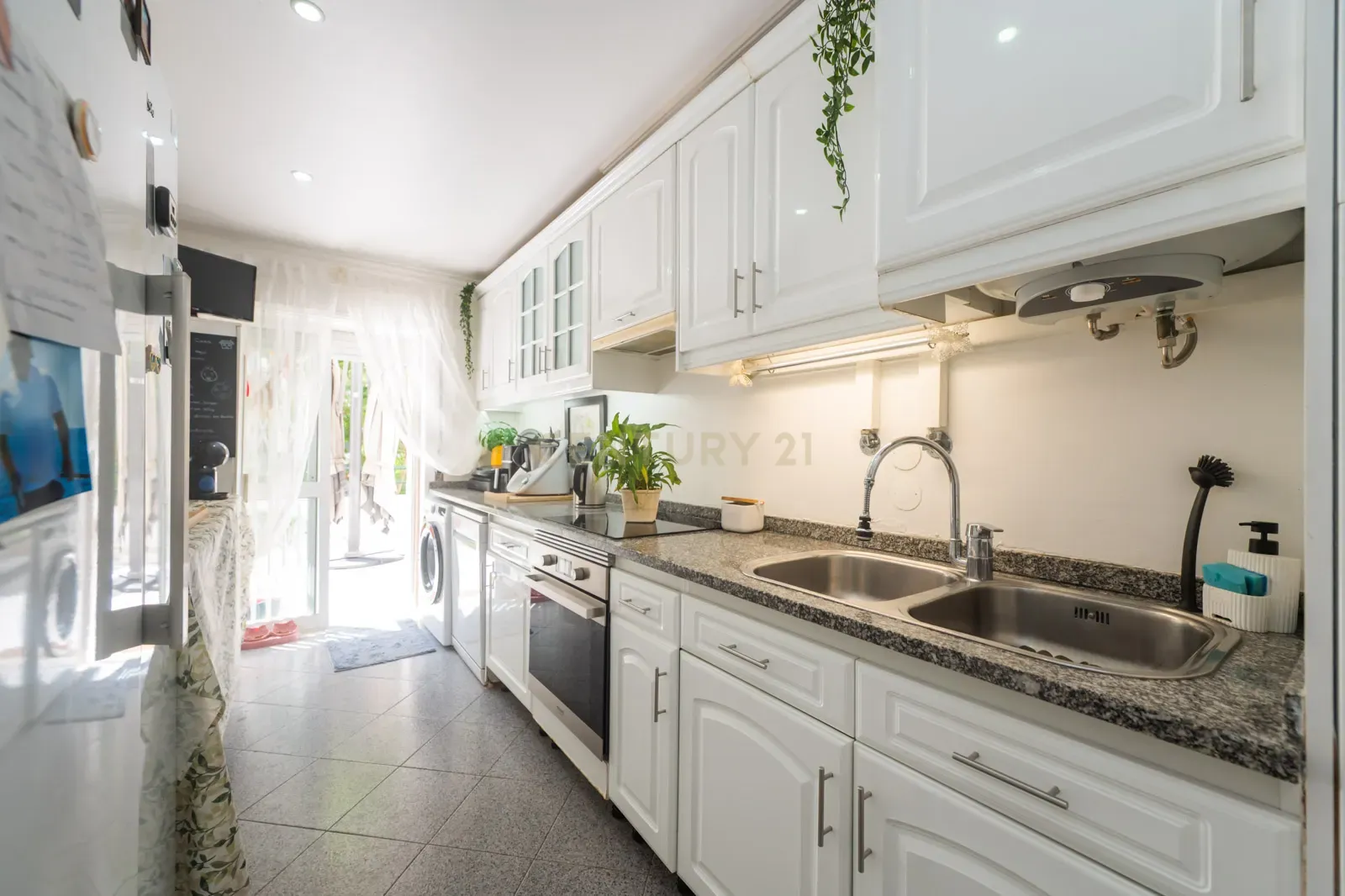 Apartamento T2 à venda em Massamá e Monte Abraão, Sintra — foto 15