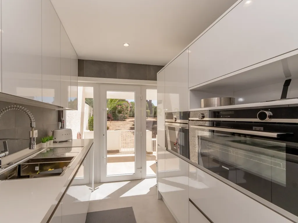 Moradia T6 Geminada - Ténis - Clube do Lago - Vilamoura - Image 34