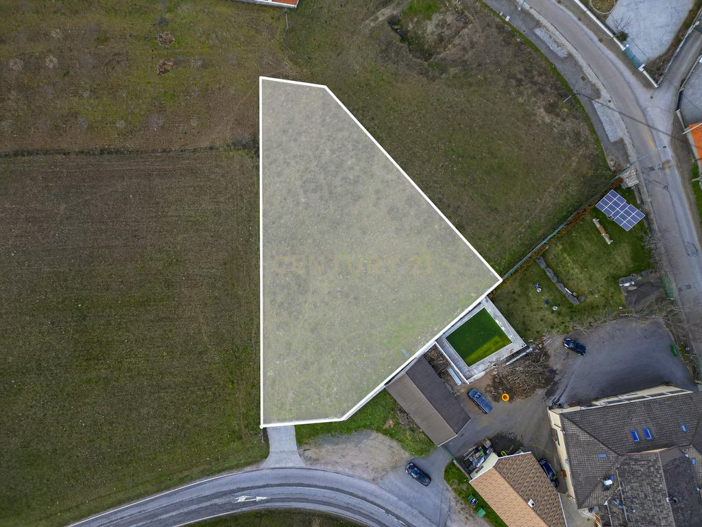 Oportunidade Única: Moradia em Bragança por 130.000€ - Image 2