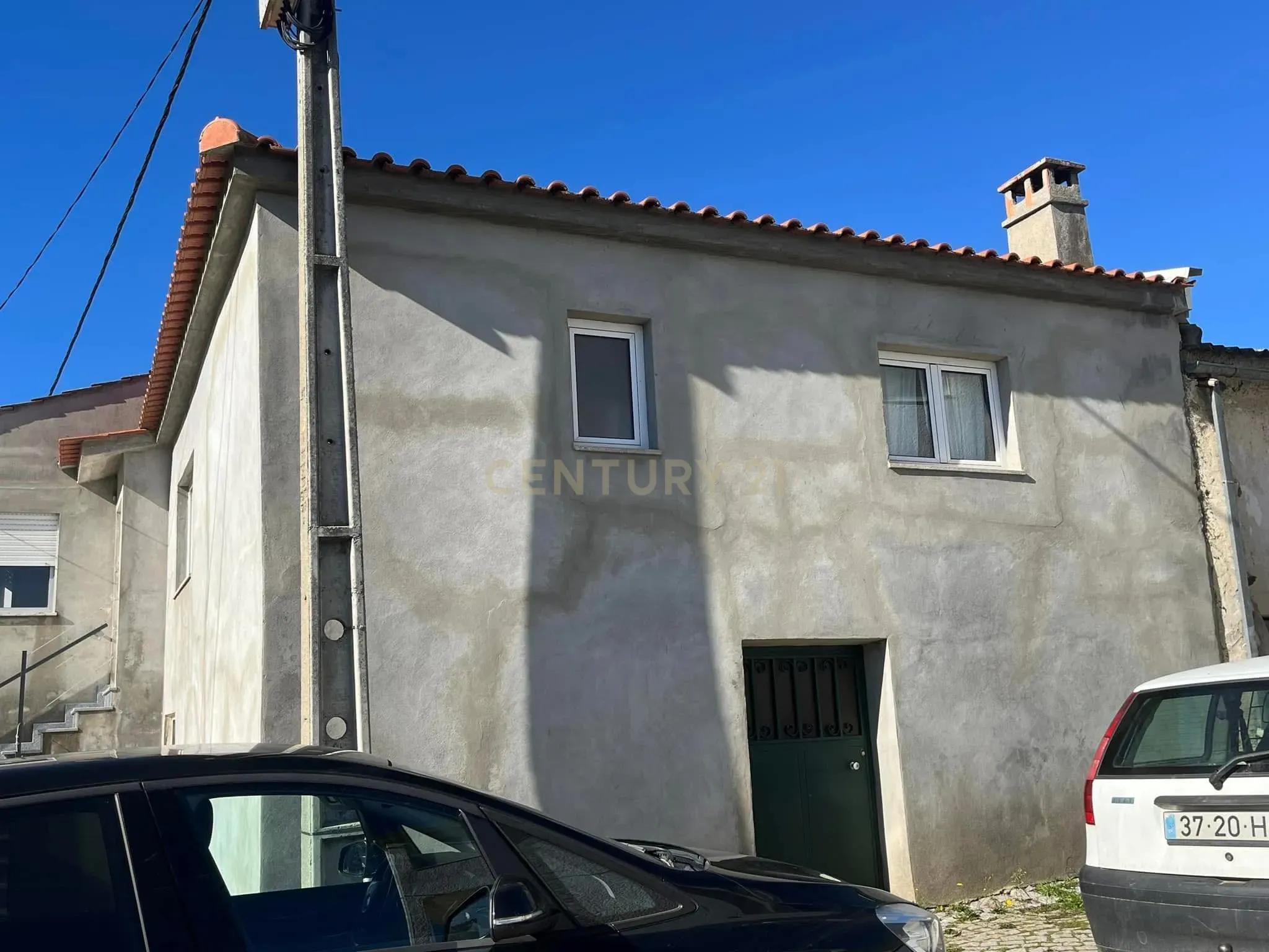 Espaçosa Moradia T3 em Bragança por 96.500€ - Image 7