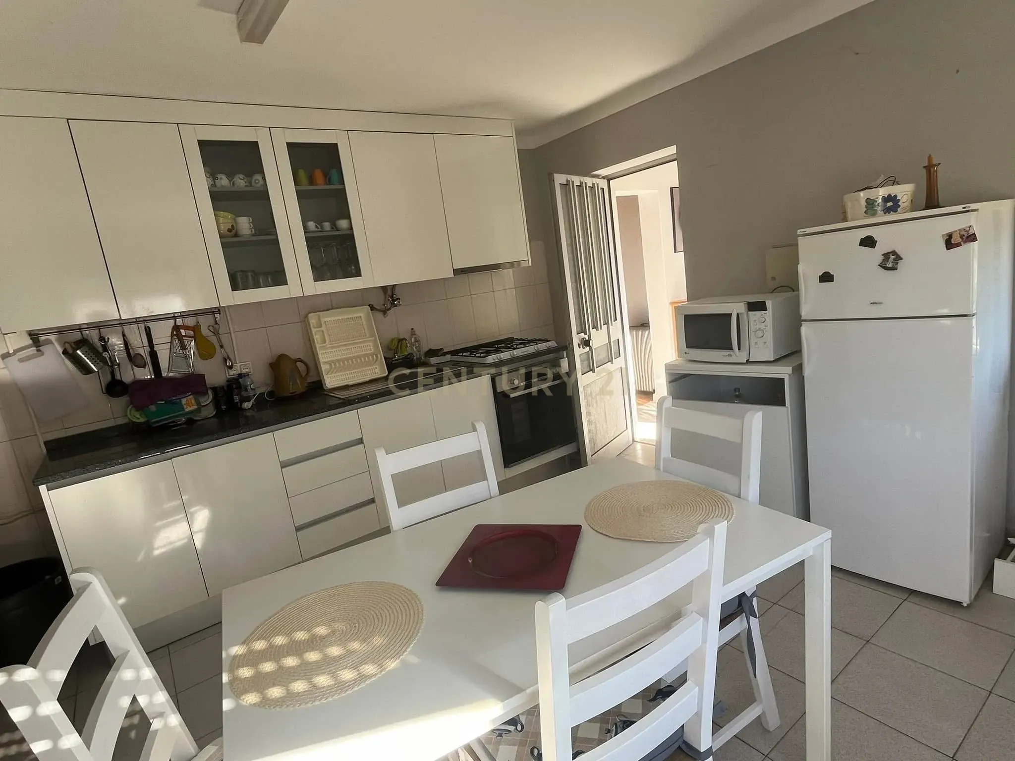 Espaçosa Moradia T3 em Bragança por 96.500€ - Image 1
