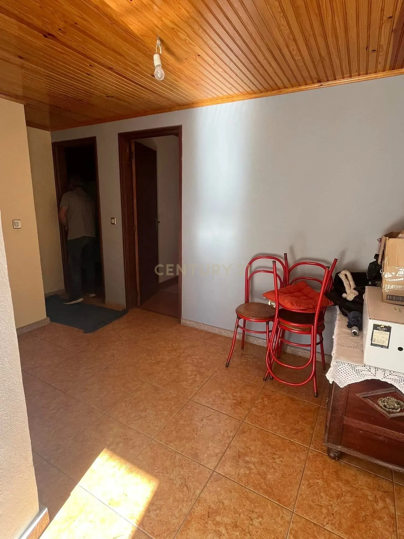 Espaçosa Moradia T3 em Bragança por 96.500€ - Image 16