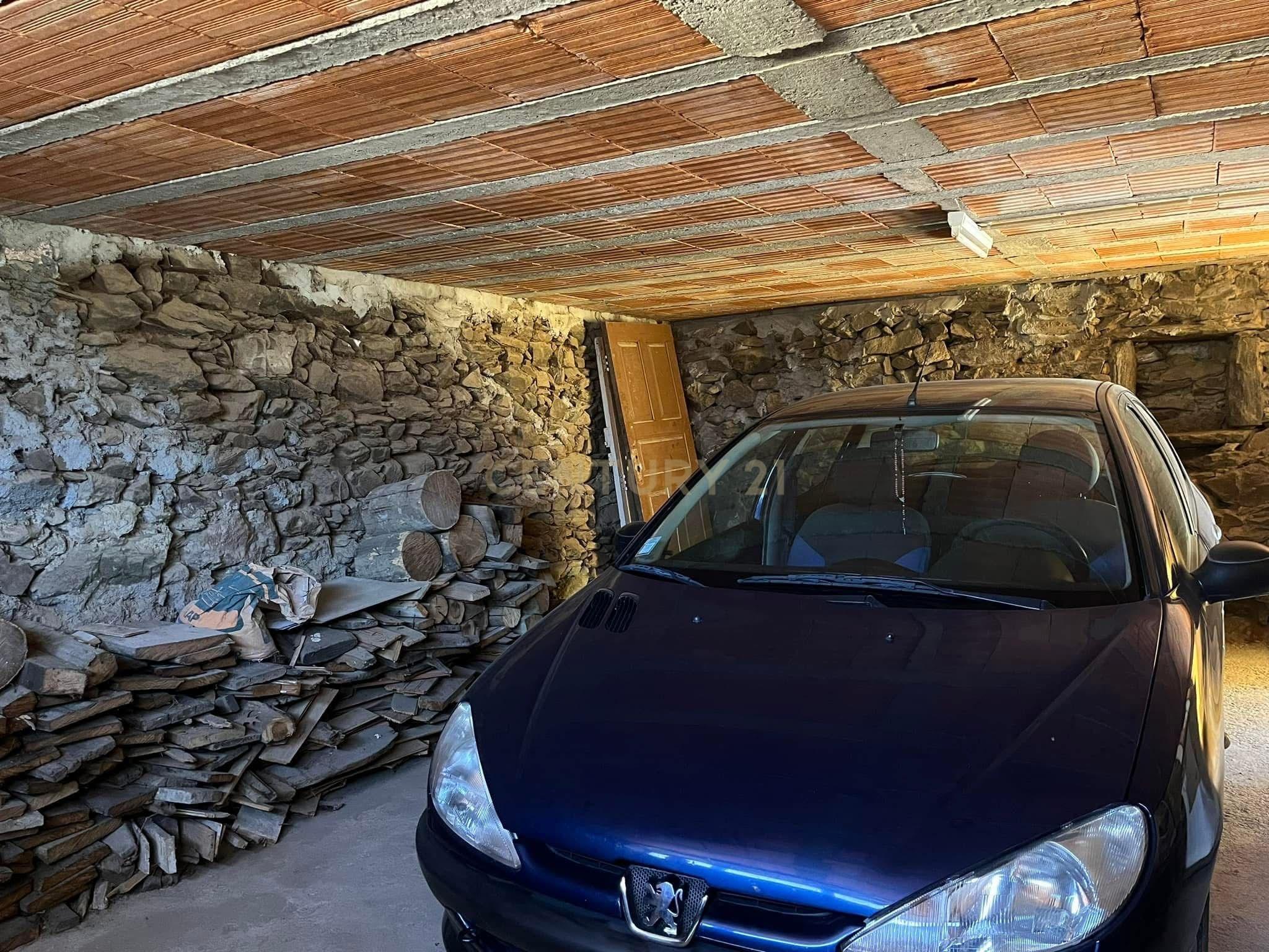 Espaçosa Moradia T3 em Bragança por 96.500€ - Image 23