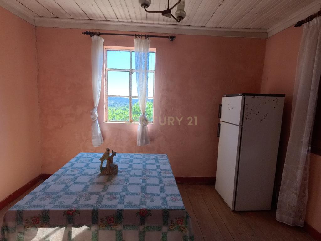 Casa T4 em União das freguesias de Mamouros, Castro Daire - Image 3