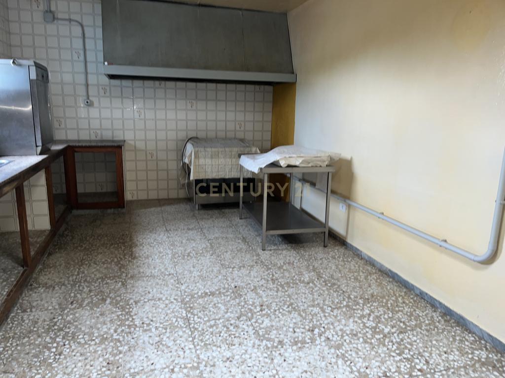  - Image 11