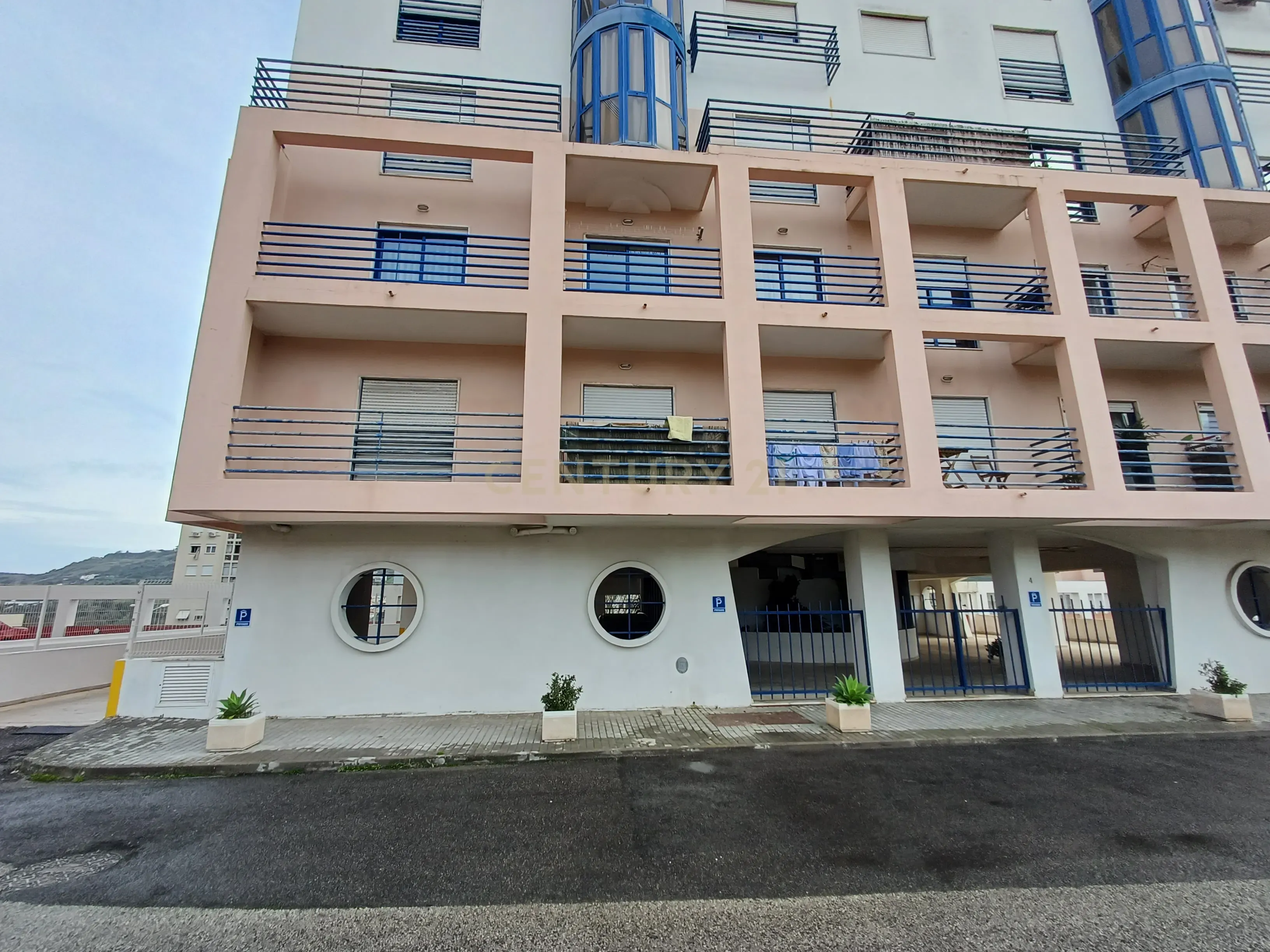 VENDA Apartamento T3 Rua José Augusto Neves Cardoso Pires Santo António de Cavaleiros (Loures) - Image 15