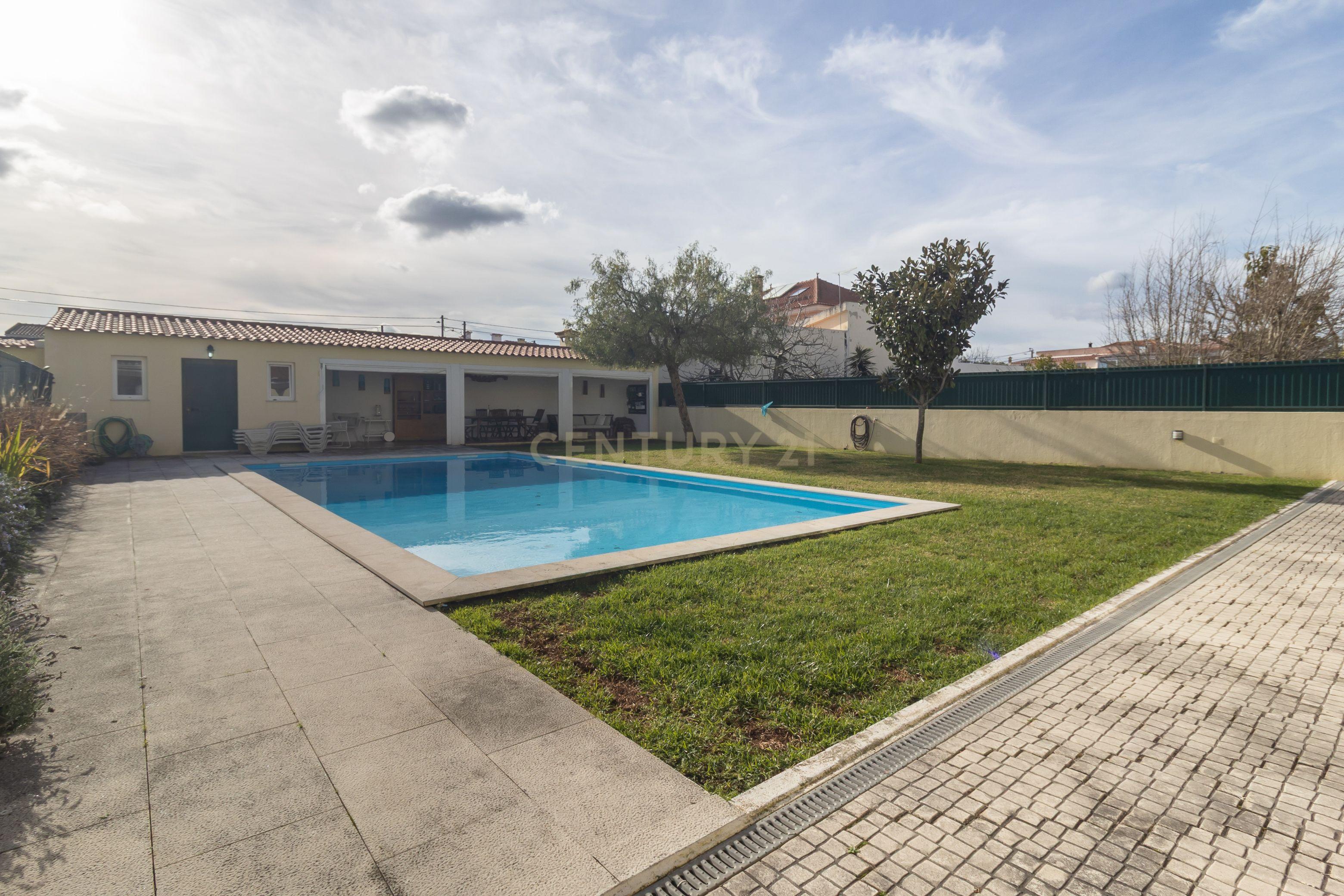 Moradia T4 em Palmela, com Piscina e Amplo Espaço Exterior - Image 61