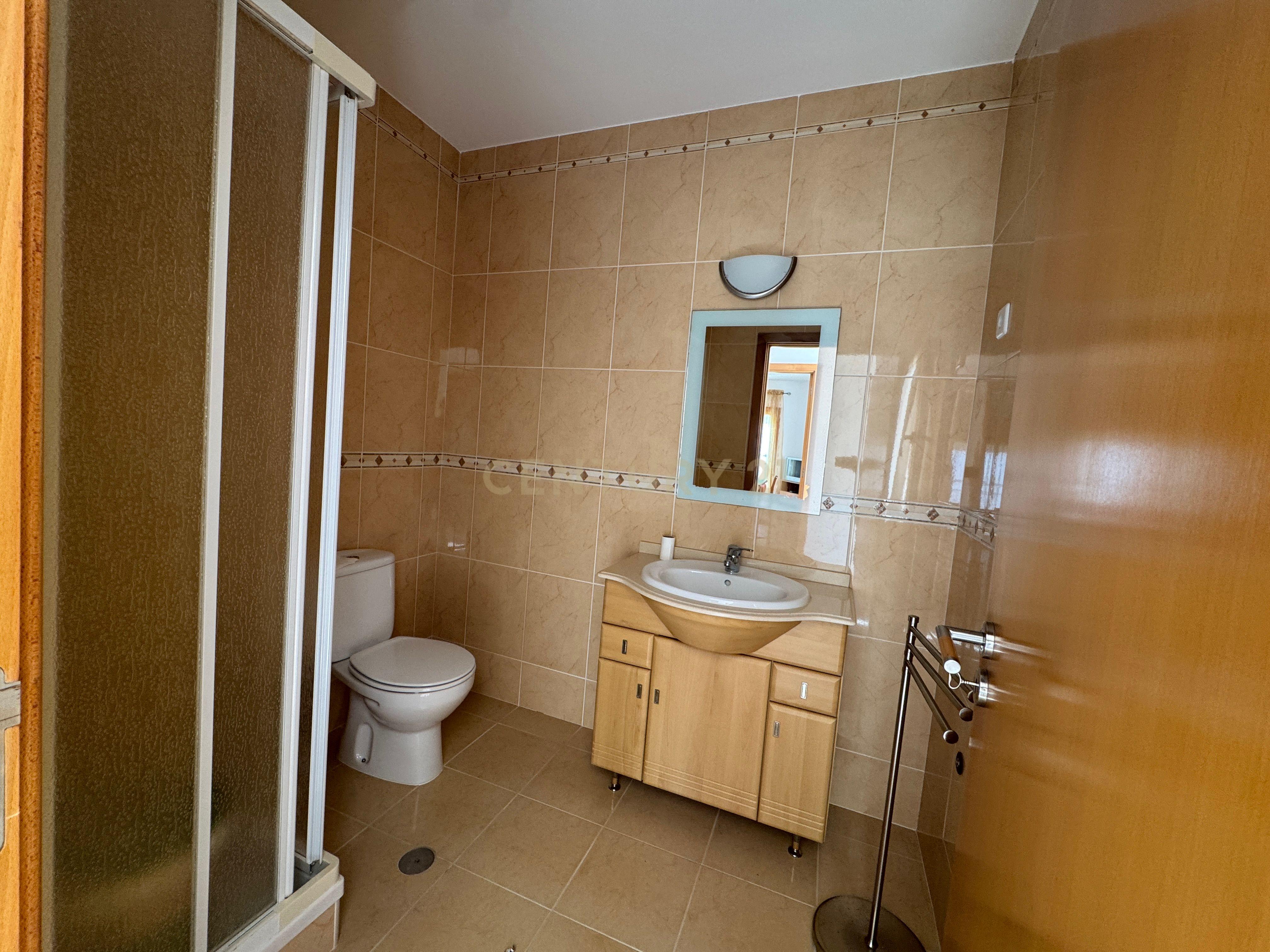 Apartamento Moderno com Vista Mar em Nazaré - 3 Quartos - Image 12