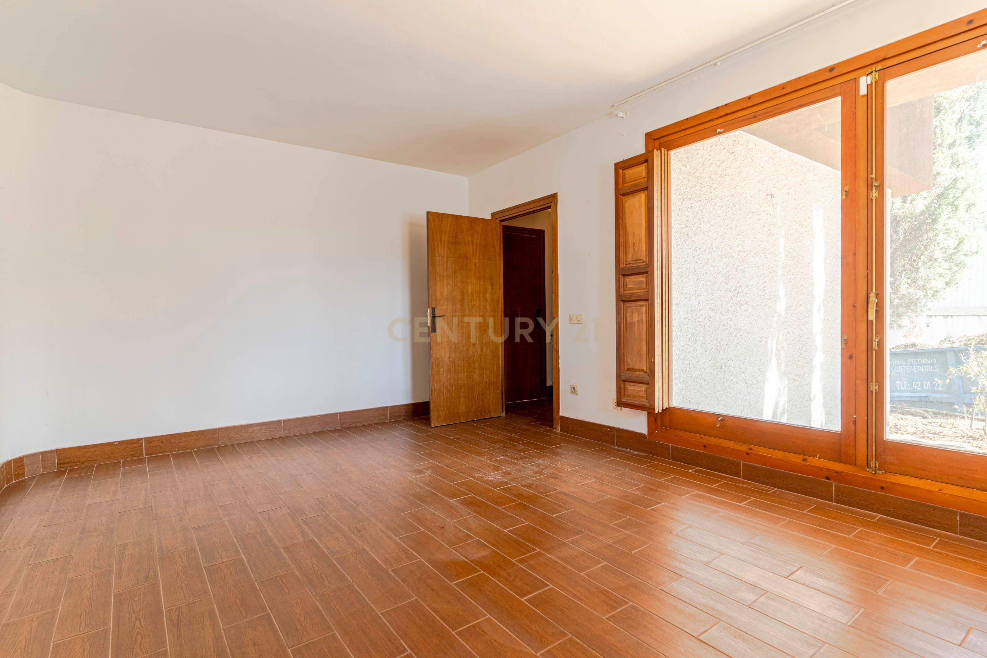 undefined - Image 34