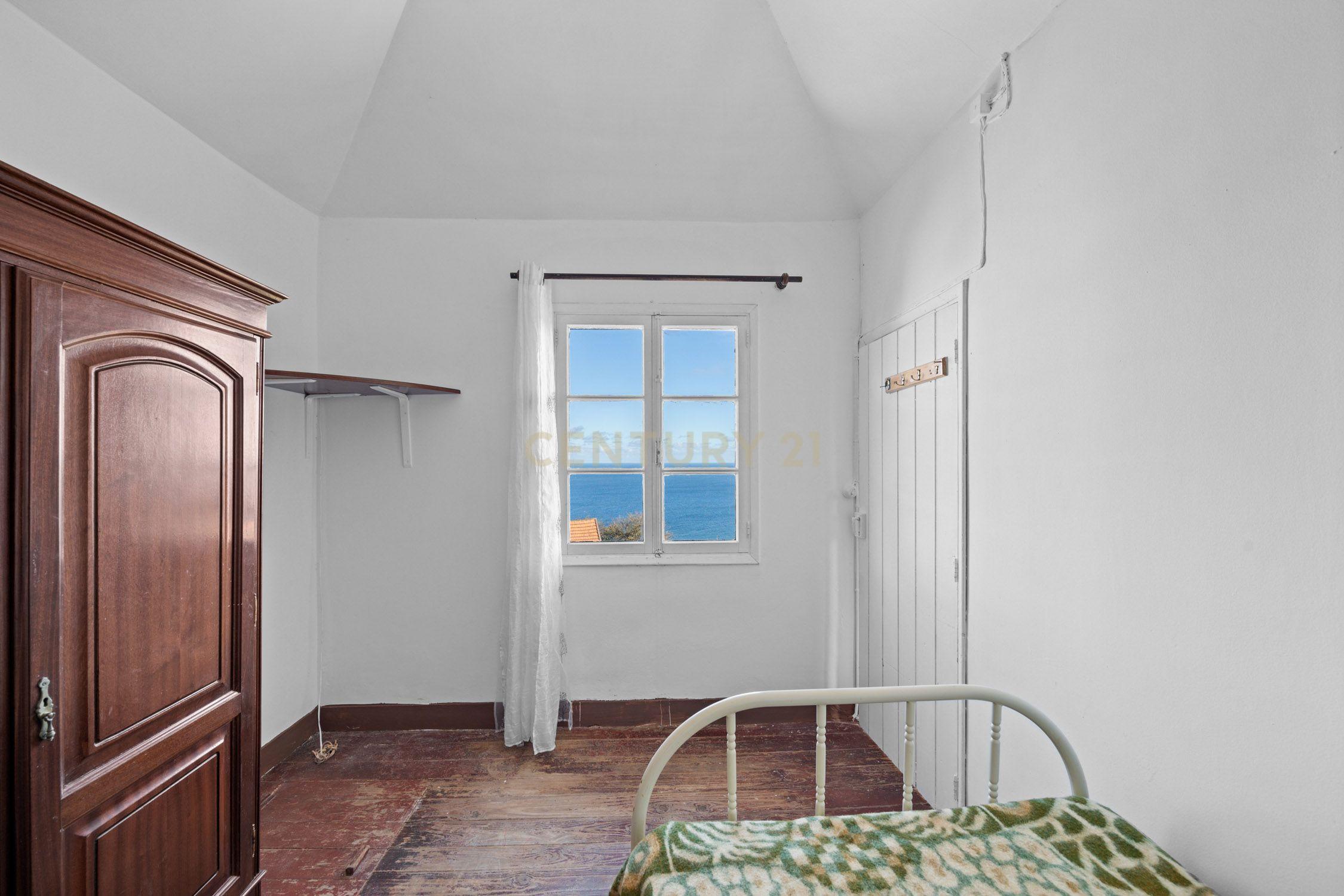 Moradia T2 em Gaula – Vista Mar, Jardim & Tradição! - Image 25