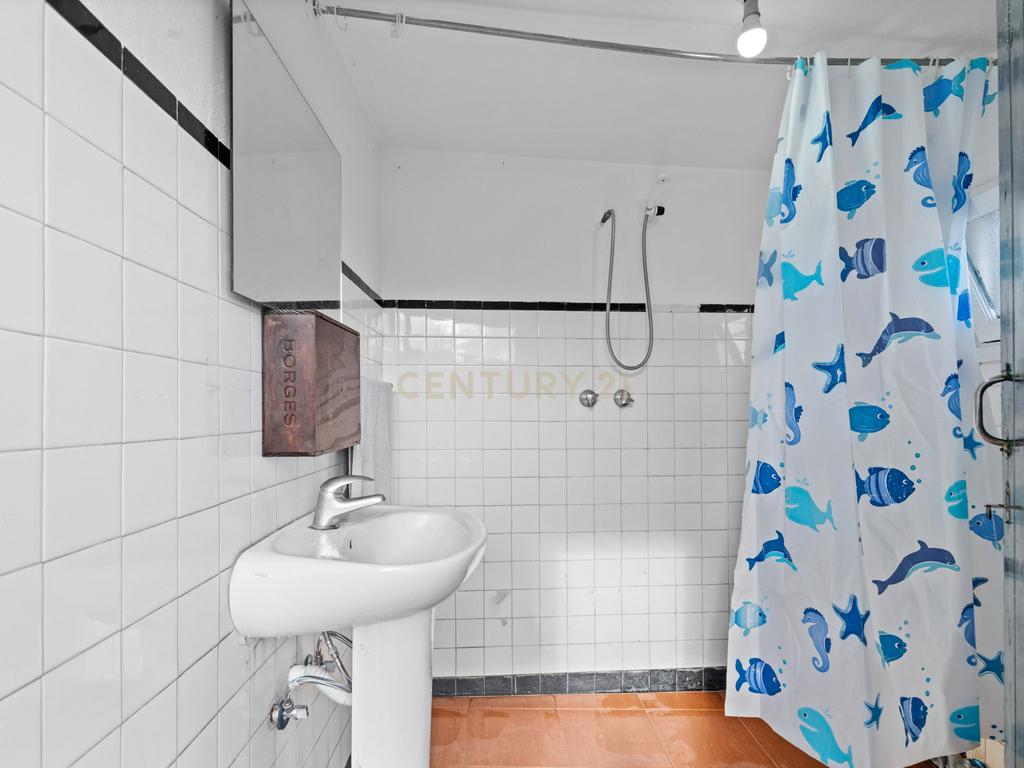 Moradia T2 em Gaula – Vista Mar, Jardim & Tradição! - Image 14