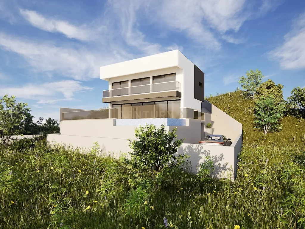 Moradia de Luxo em Construção com Vista Panorâmica - Funchal, Madeira - Image 4