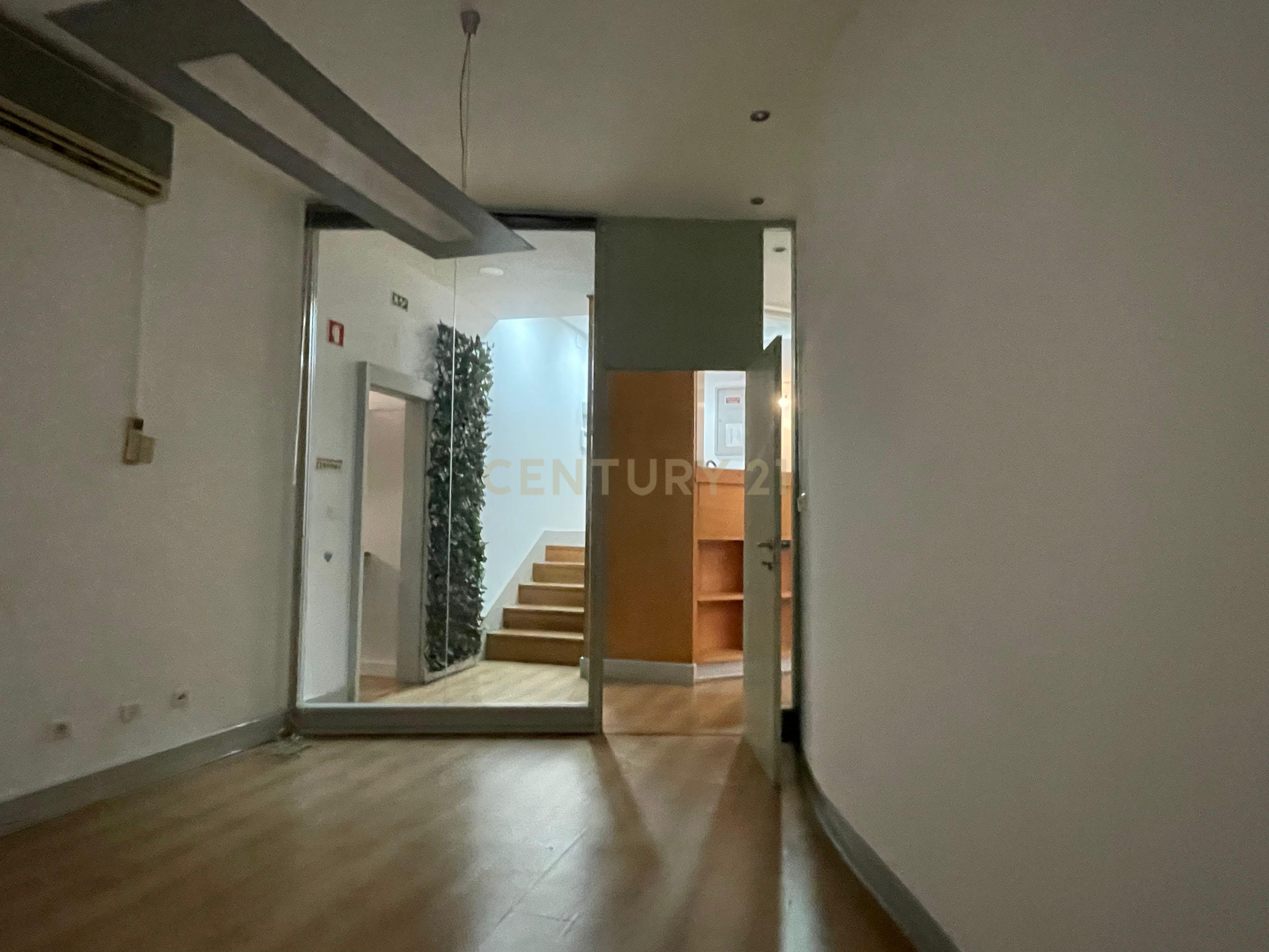 Fotografia 5 de Escritório|133m²| junto ao Metro das Conchas