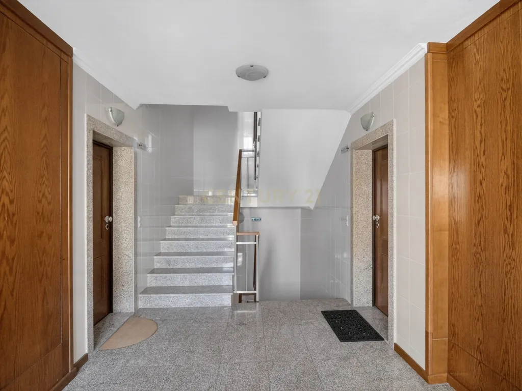 APARTAMENTO T3 em Vinhais, ESPETACULAR!!! 😍 - Image 23