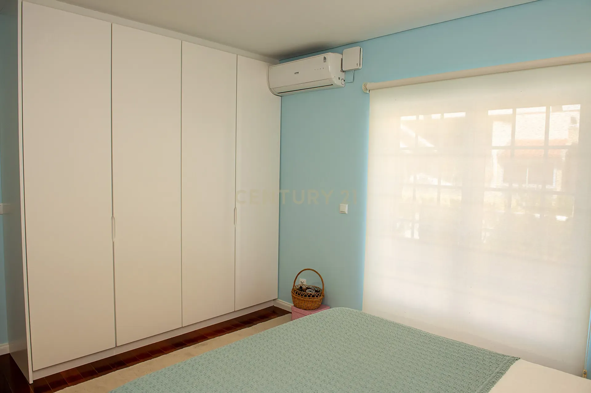 Moradia T4 +1 em Caneças - Image 37