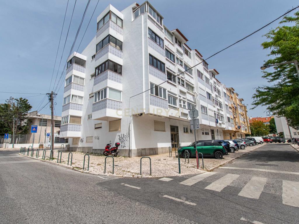 T1 c/ Varanda Cascais - Image 21