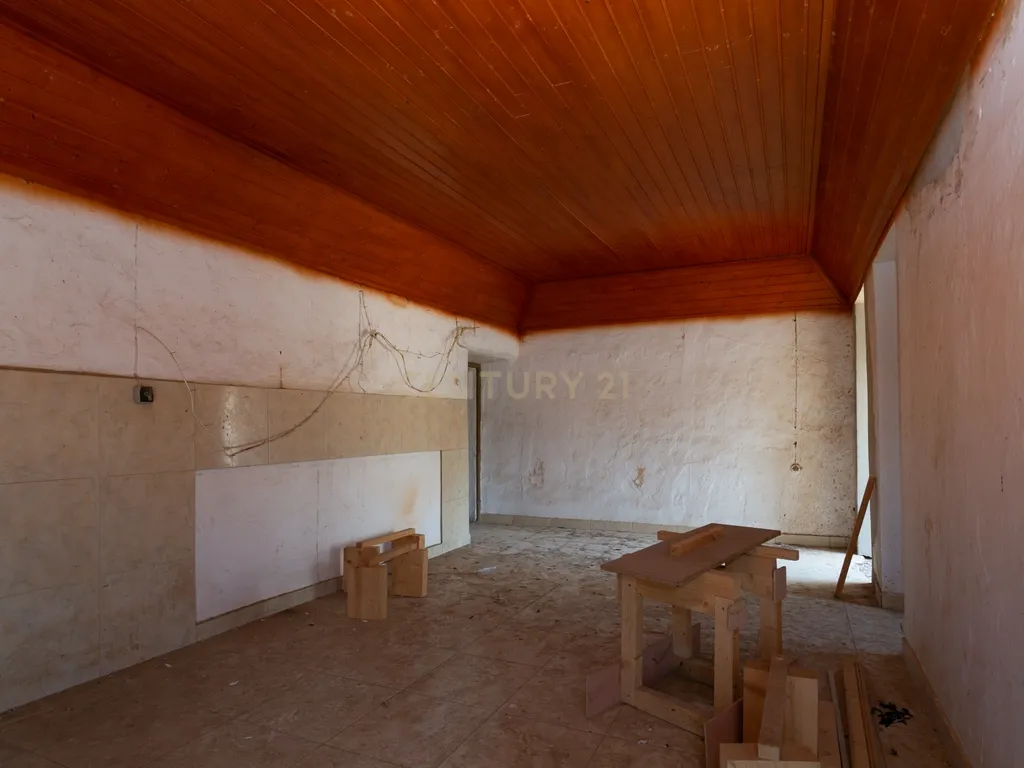 Oportunidade Única de Investimento em Mourão – Alentejo, Portugal - Image 14