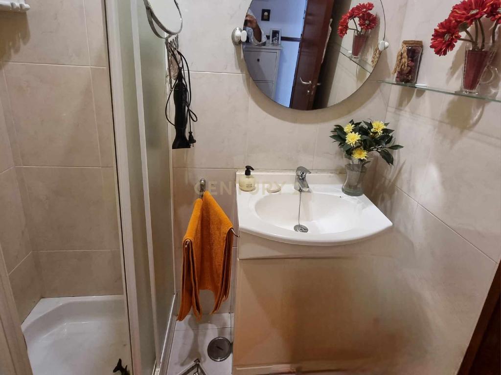 Excelente 4 assoalhadas 107 m2 Massamá - Image 17