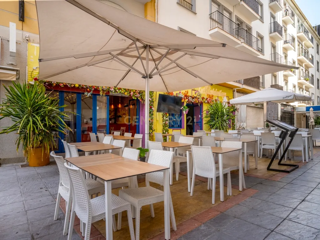 Restaurante de Alta Procura à Venda em Fuengirola: “La Reina de las Tapas” - Image 4