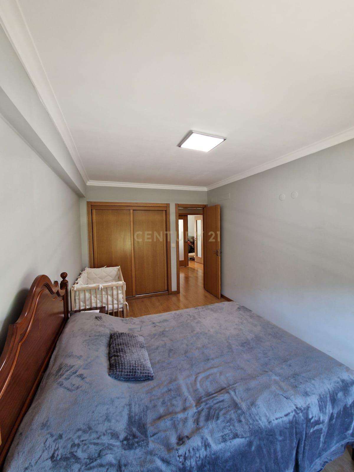 Apartamento T2 em Montijo com Garagem e Boa Exposição Solar - Image 7
