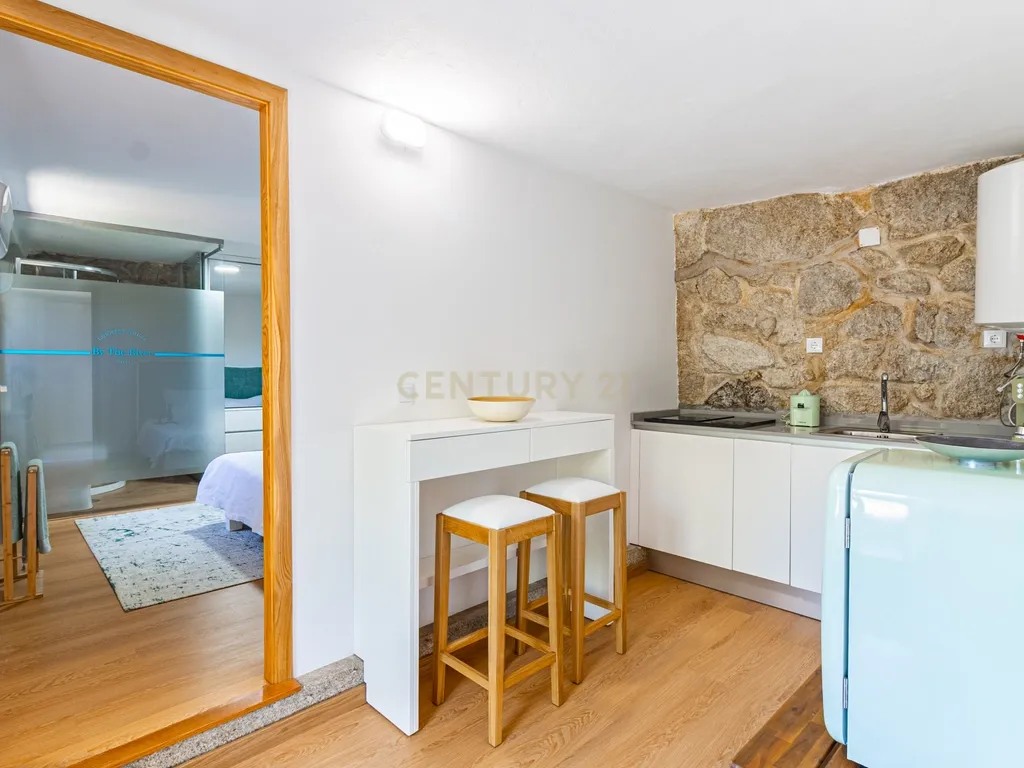 Um Refúgio no Gerês com 2 casas junto ao Rio - Image 47