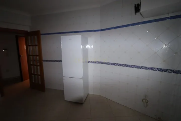 Apartamento T3 c/suite em Alhos Vedros - Image 7