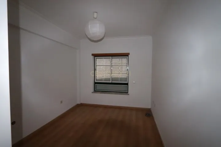 Apartamento T3 c/suite em Alhos Vedros - Image 8