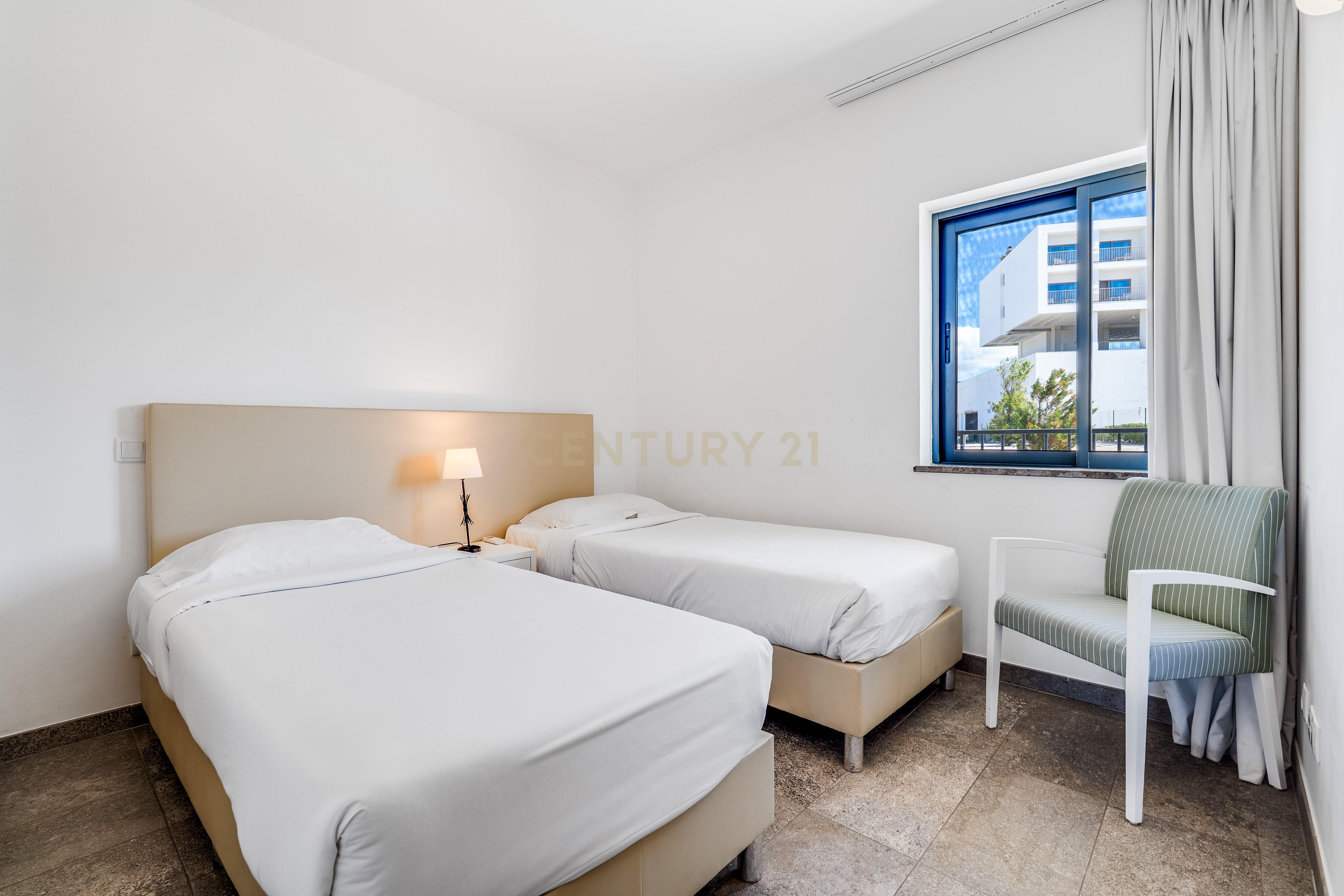 Apartamento T2 à venda em Mexilhoeira Grande, Portimão — foto 11