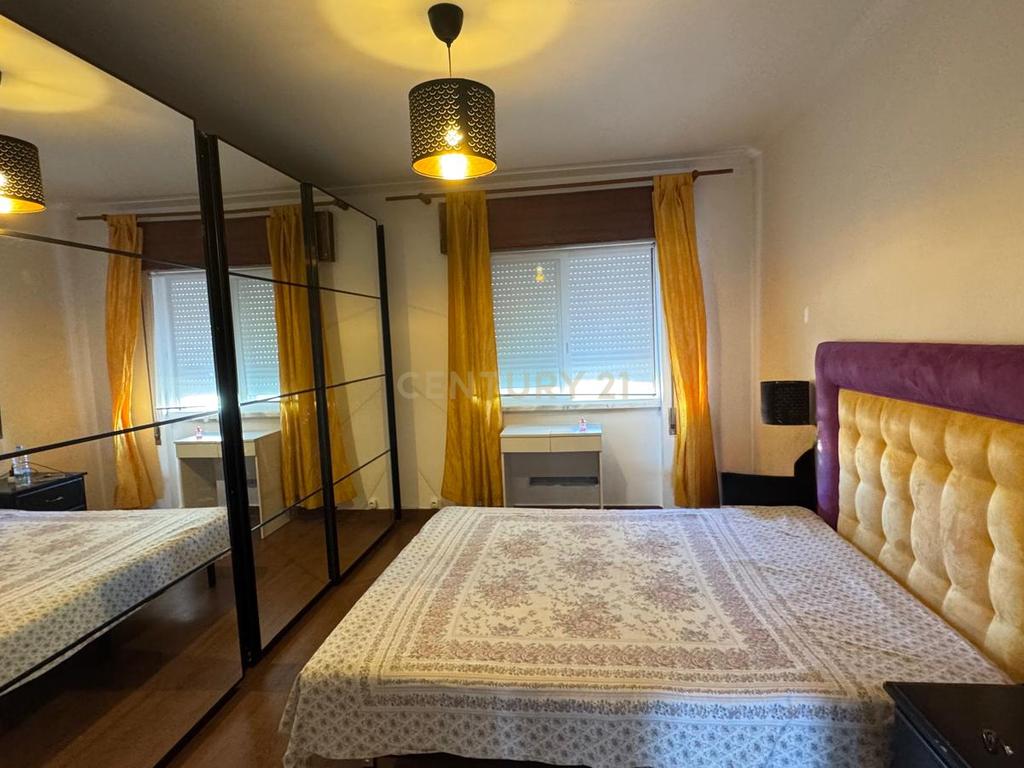 Apartamento T4 para Arrendamento | Mina de Água – Amadora - Image 3