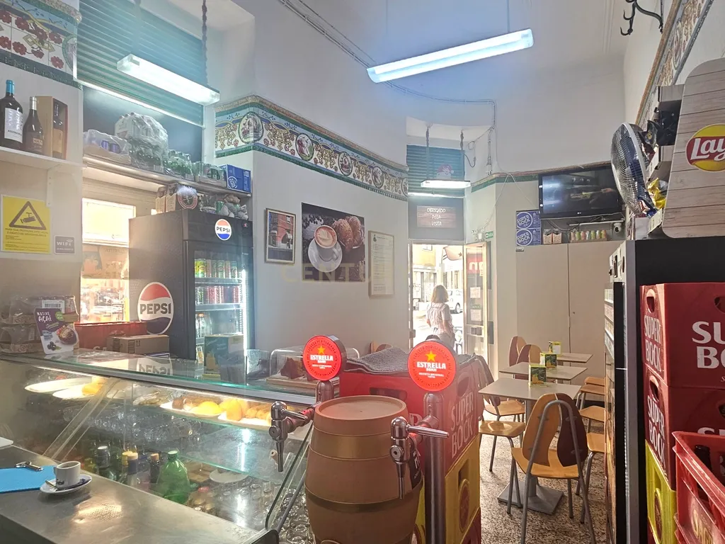 Restaurante - Snack Bar com esplanada em Lisboa - Image 5