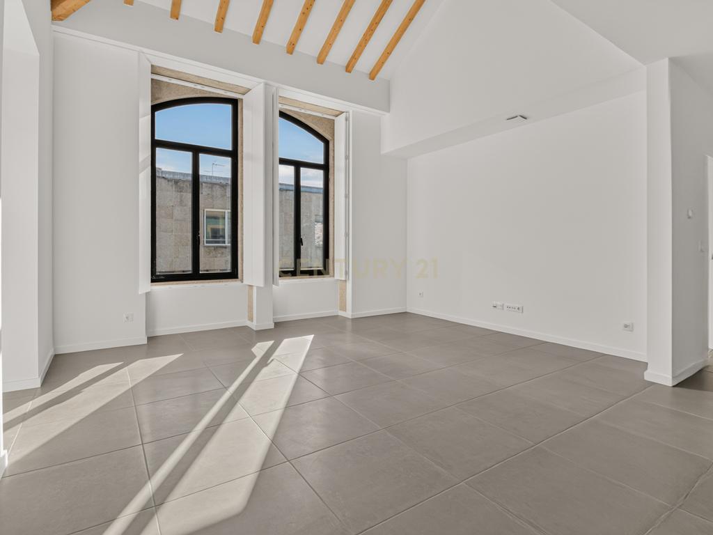 Apartamento/Moradia Duplex Novo com Terraço Privativo – Barroselas, Viana do Castelo - Image 6
