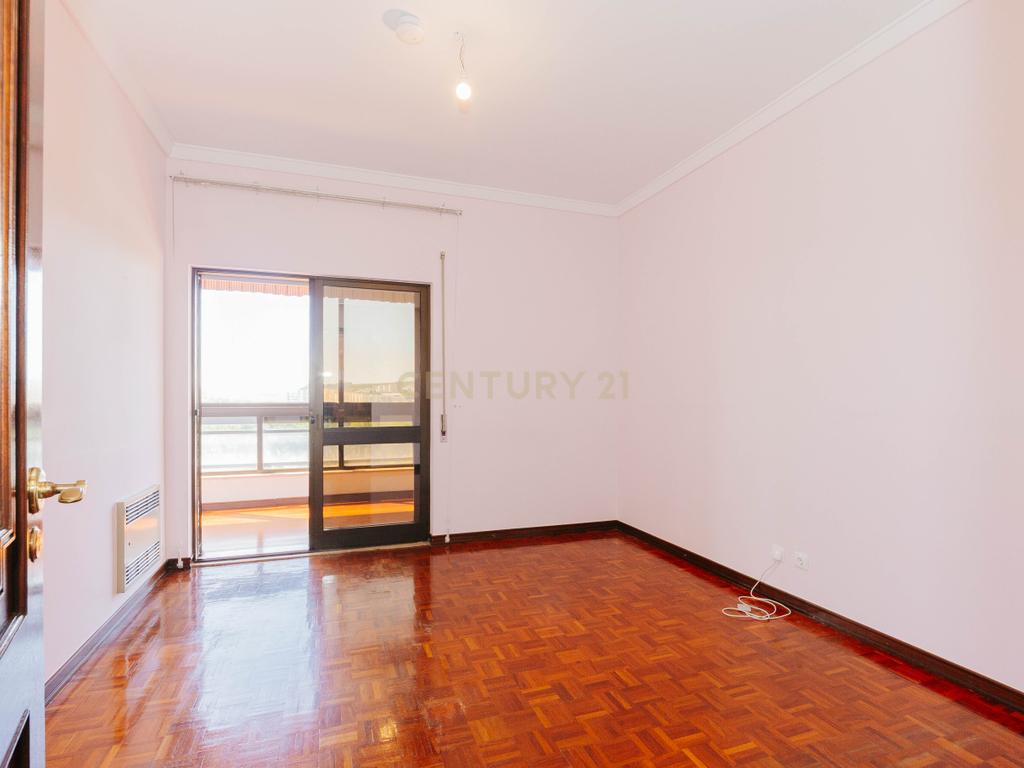 Apartamento T3 - Restelo Lisboa - Image 16