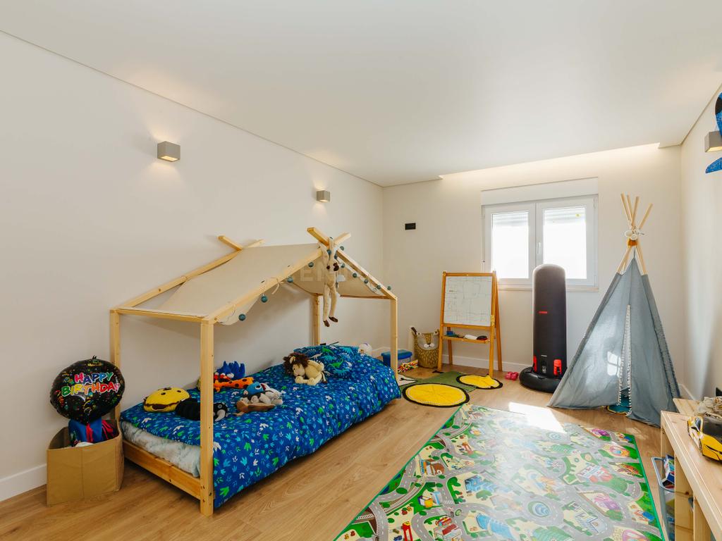 Moradia T4  na Atalaia (Montijo) - Image 17
