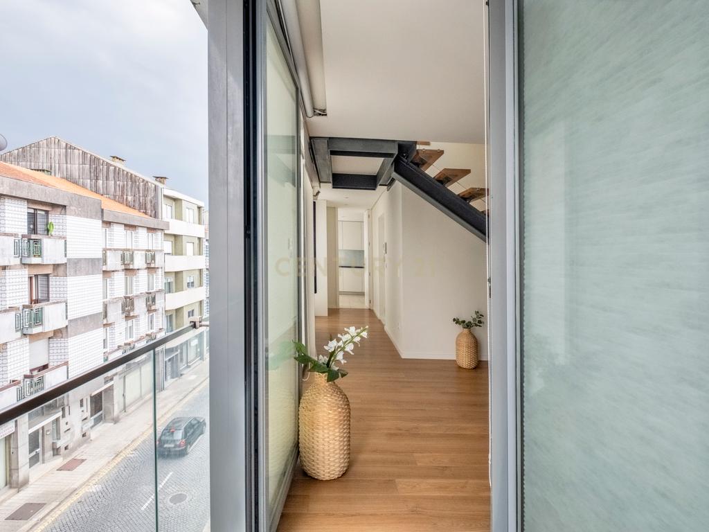 Duplex T3 Centro do Porto - Image 34