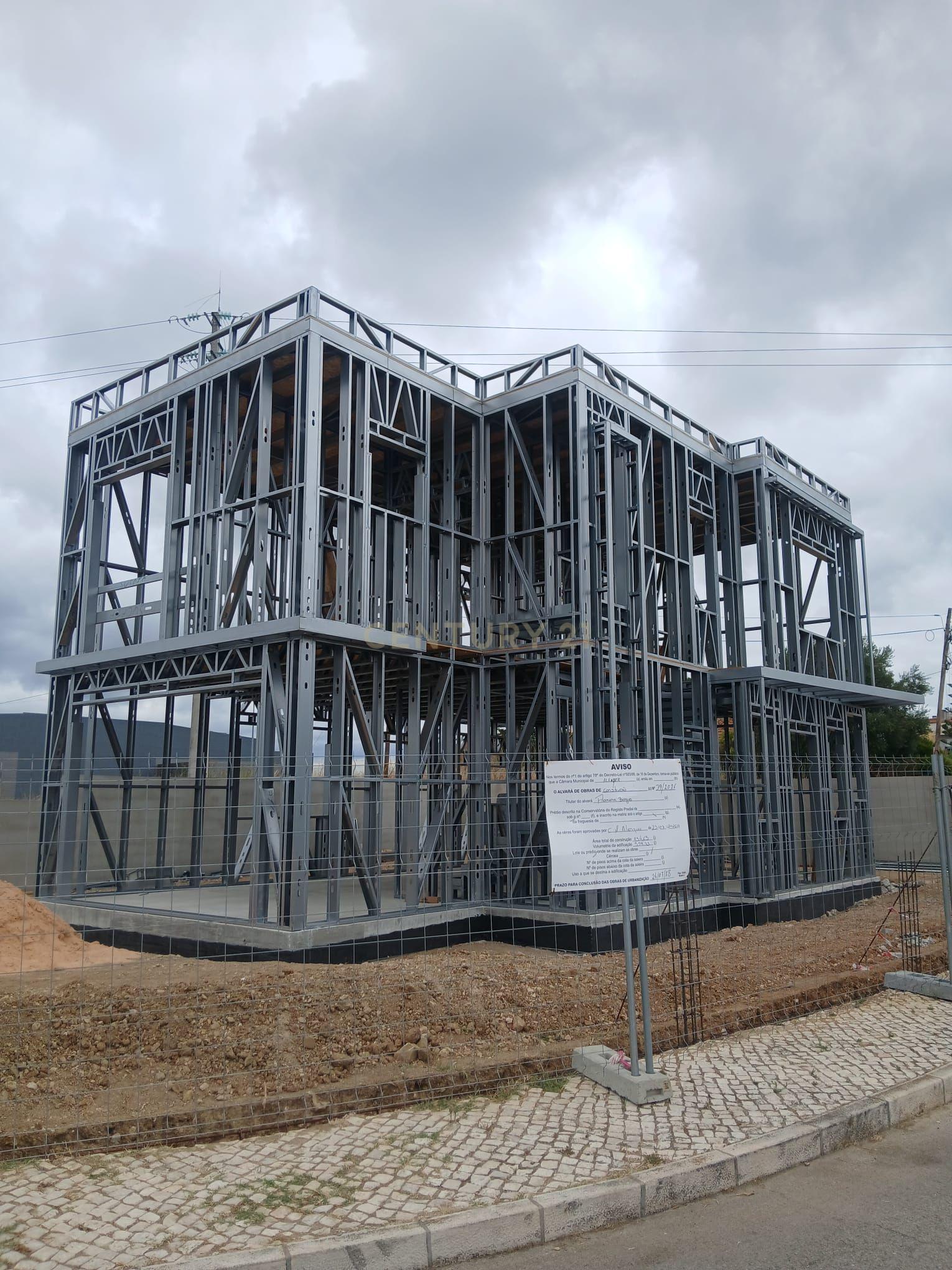 Fotografia 6 de Moderna Moradia T3 em Construção em Alenquer