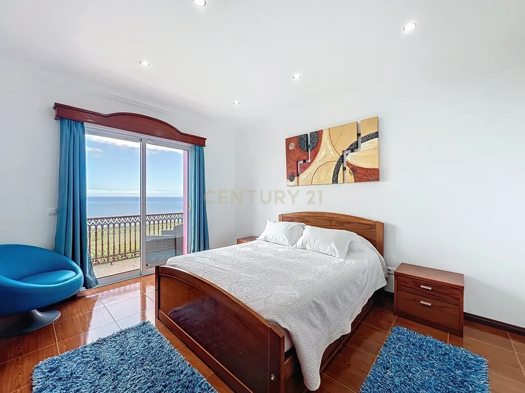 🏡 Moradia Única com Vista Mar — 3 Apartamentos | AL em Funcionamento | Feteiras, Ponta Delgada - Image 46