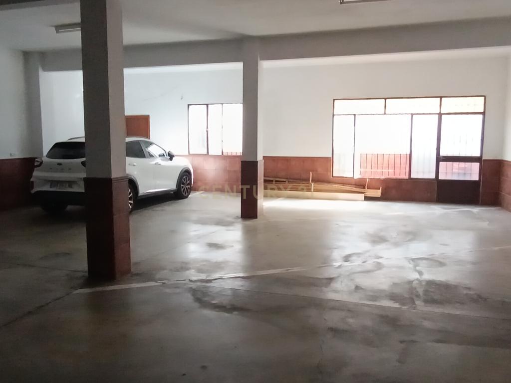 Espetacular T4 com Terraço e Garagem em Sevilla - 215.000€ - Image 48