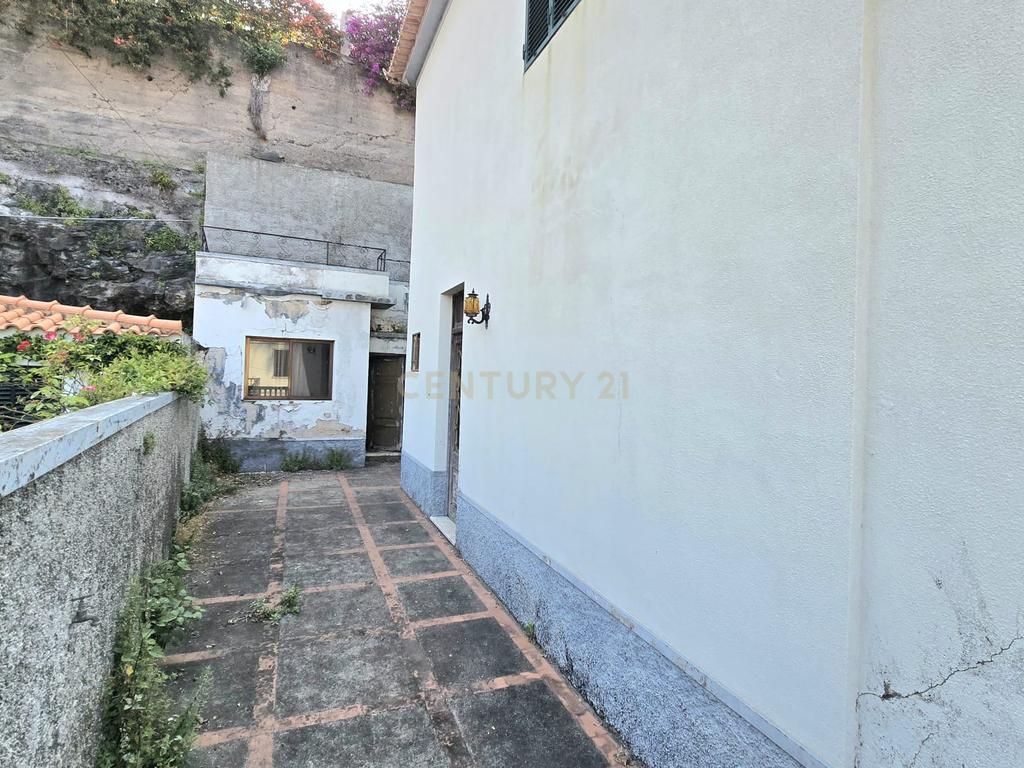 Moradia para Recuperação em Funchal, Madeira - Image 7