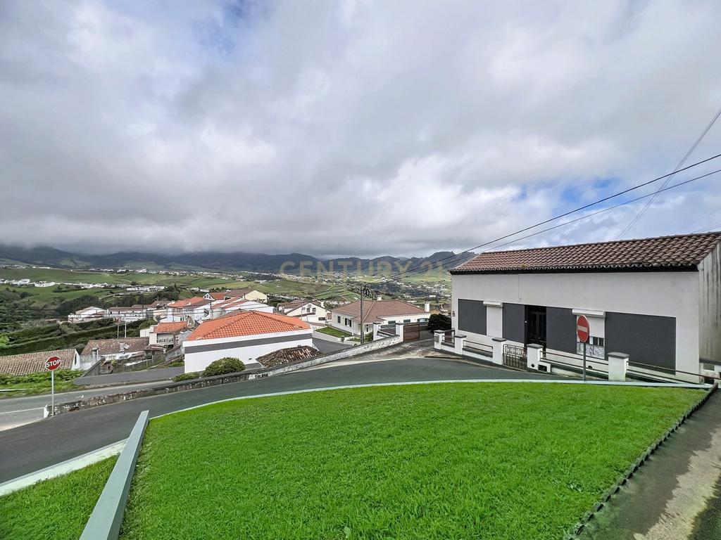 Casa T3 com Vista Mar e Montanha em Povoação, Ilha de São Miguel. - Image 19