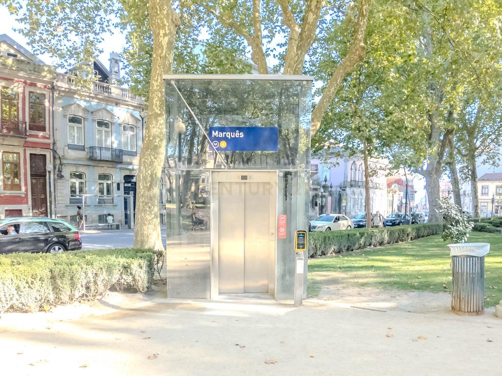 IMÓVEL PARA ARRENDAR PRAÇA MARQUÊS DE POMBAL - Image 24