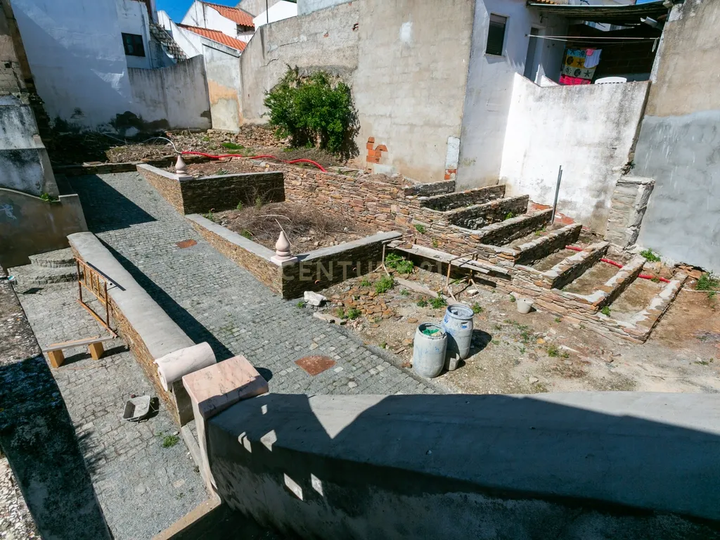 Oportunidade Única de Investimento em Mourão – Alentejo, Portugal - Image 32