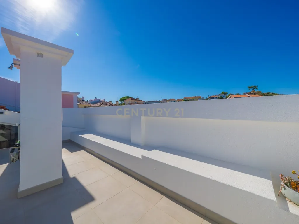 Excelente Apartamento T3 Duplex c/ Garagem, na Galiza, Estoril, Cascais - Image 35