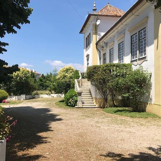 Palacete de Luxo com Piscina: Refúgio Histórico no Coração de Lousã - Image 29