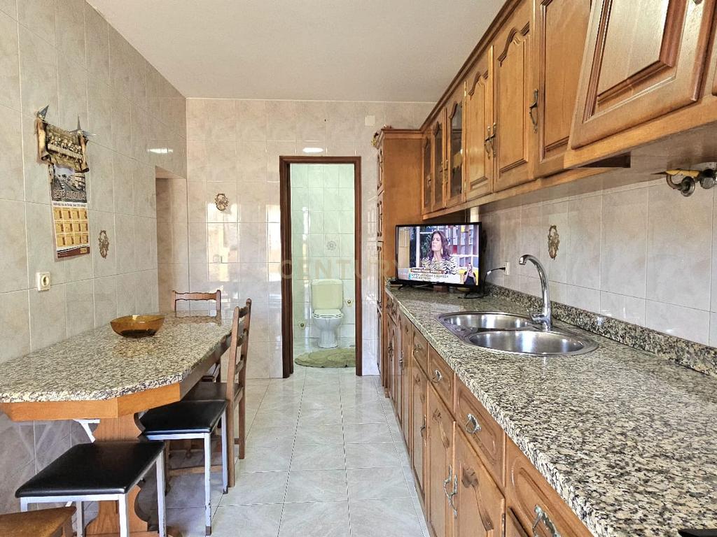 Moradia T4 Bi-Familiar em Primeira Linha de Mar – Vila do Conde - Image 9
