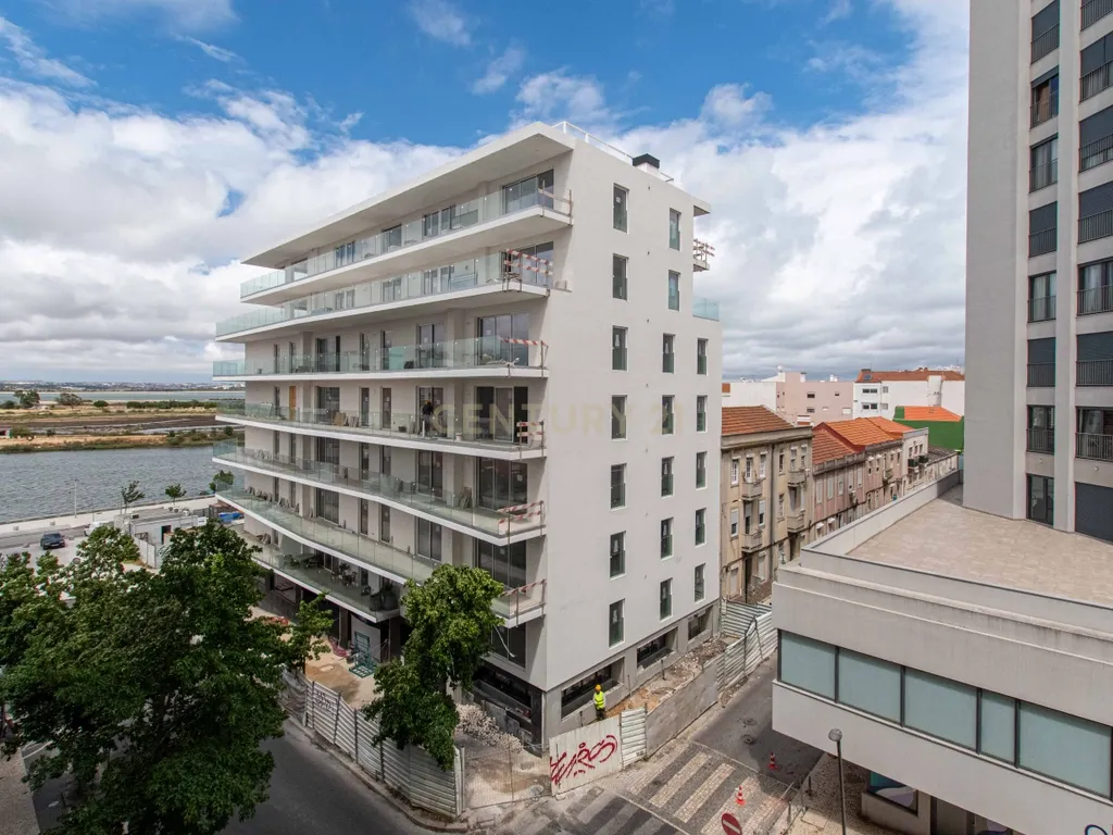 Apartamento T2 | Barreiro | Avenida Alfredo da Silva - Image 18