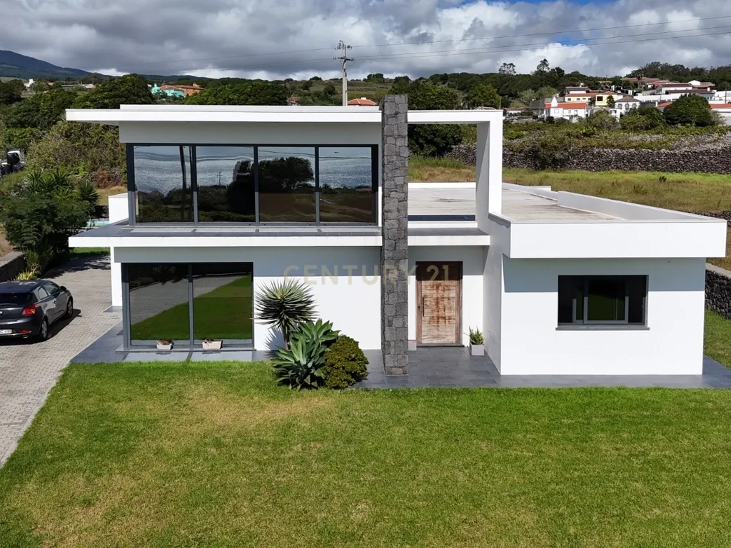Moradia Moderna com Vista Mar em São Bartolomeu de Regatos - Image 5