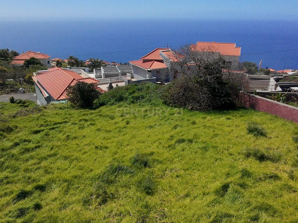Terreno com Projeto Aprovado – Estreito da Calheta, Madeira - Image 16