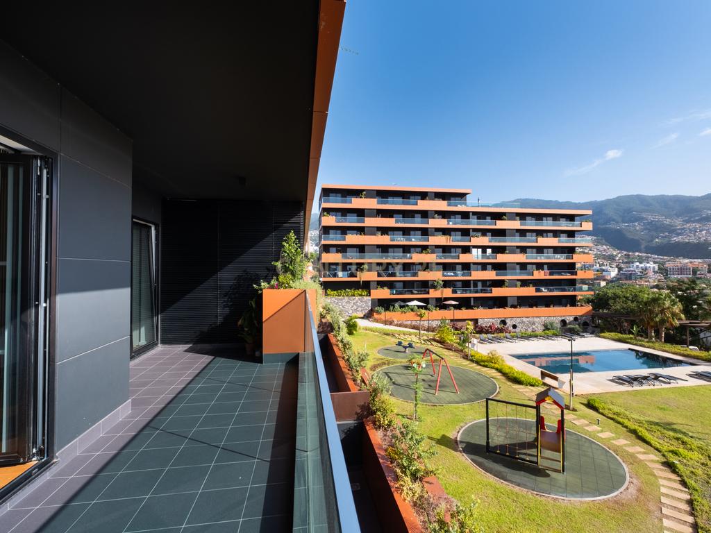 Apartamento T2 Funchal - Escolha certa entre viver ou investir! - Image 2